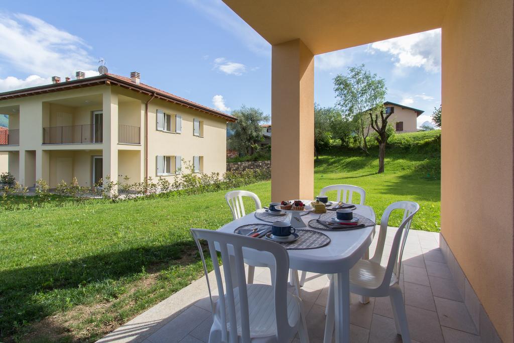 Appartamenti Zerboni Лено Экстерьер фото